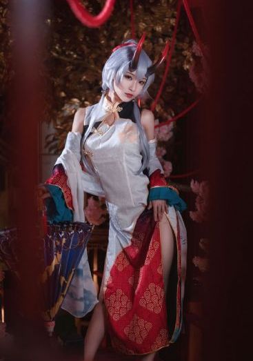 《斧头》电影